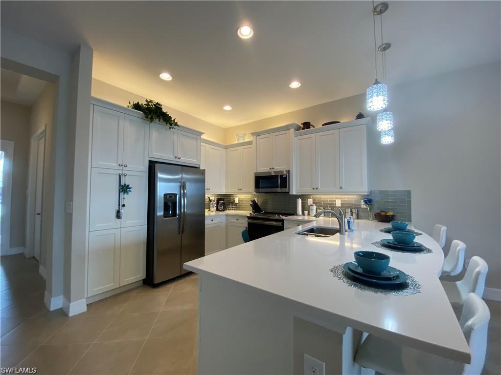 12069 Lakewood Preserve Pl Property Photo 3