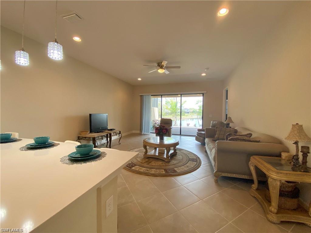 12069 Lakewood Preserve Pl Property Photo 4