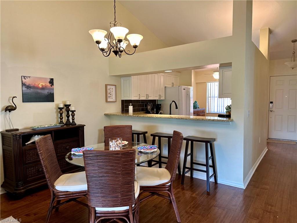 321 Robin Hood Cir 201 Property Photo 7