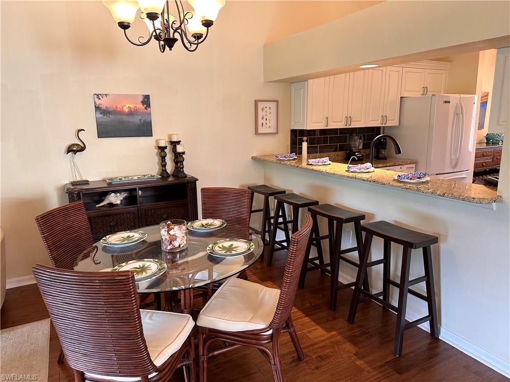 321 Robin Hood Cir 201 Property Photo 8