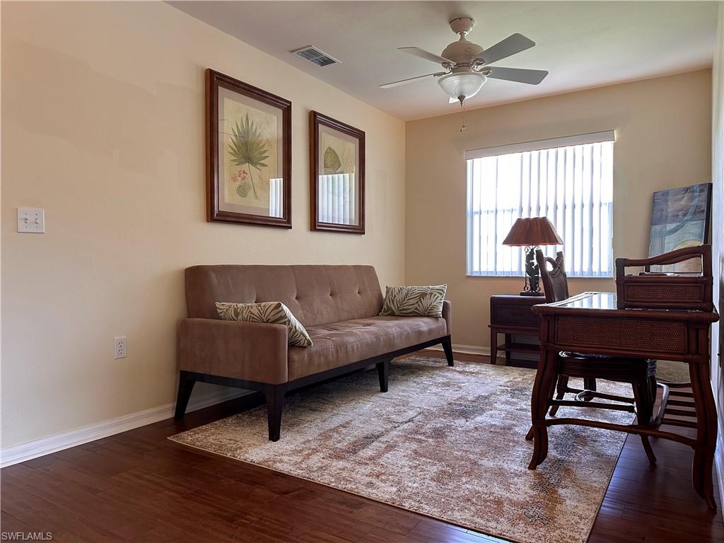 321 Robin Hood Cir 201 Property Photo 15