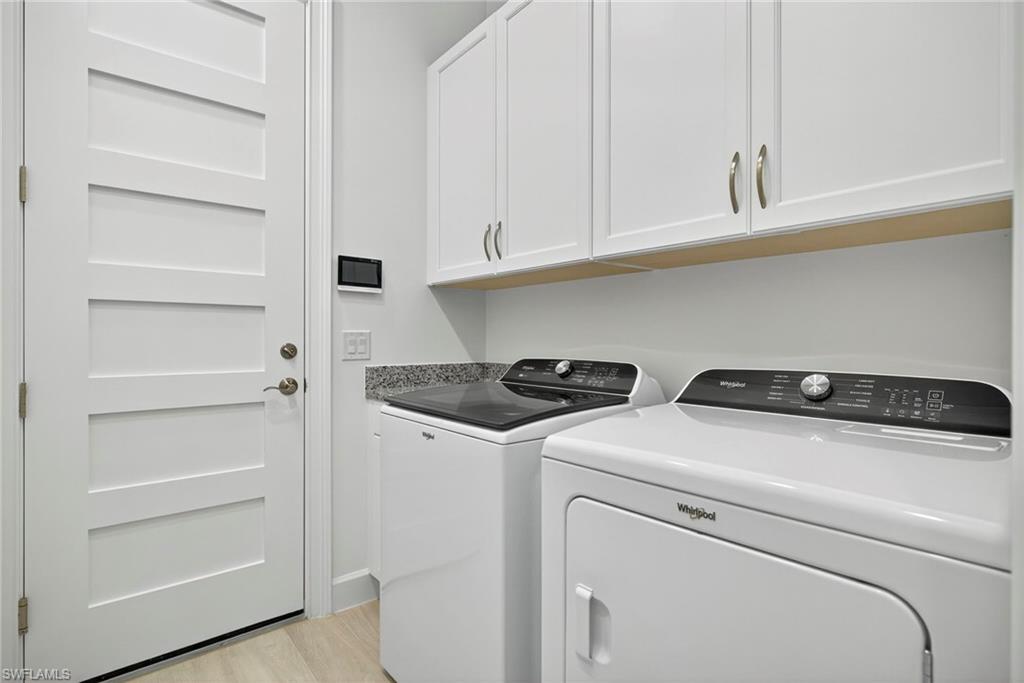 8877 Yucatan Ct Property Photo 24