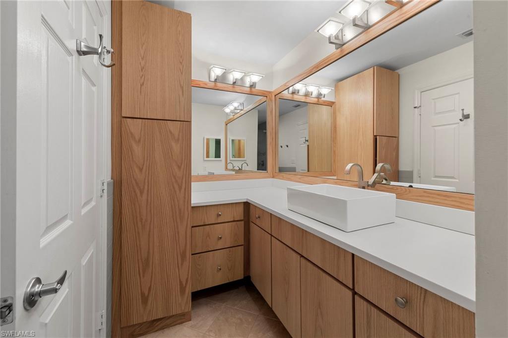 401 Arbor Lake Dr 4-101 Property Photo 12