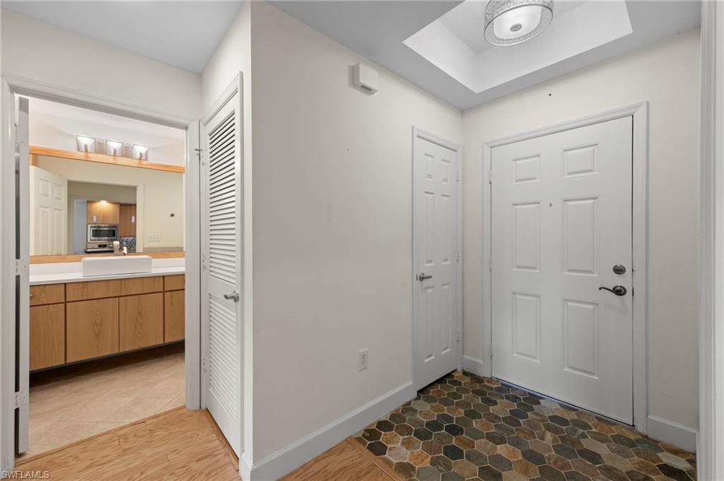 401 Arbor Lake Dr 4-101 Property Photo 13