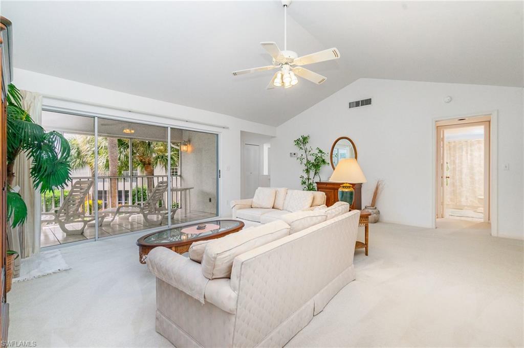 4111 Lake Forest Dr # 523 Property Photo 3