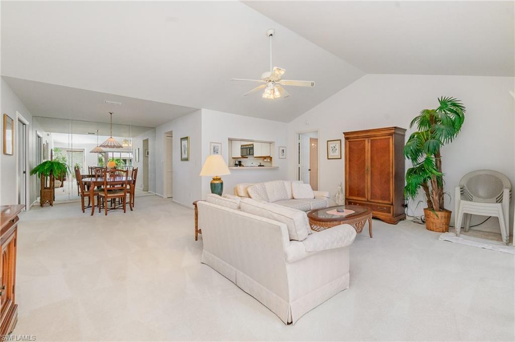 4111 Lake Forest Dr # 523 Property Photo 4