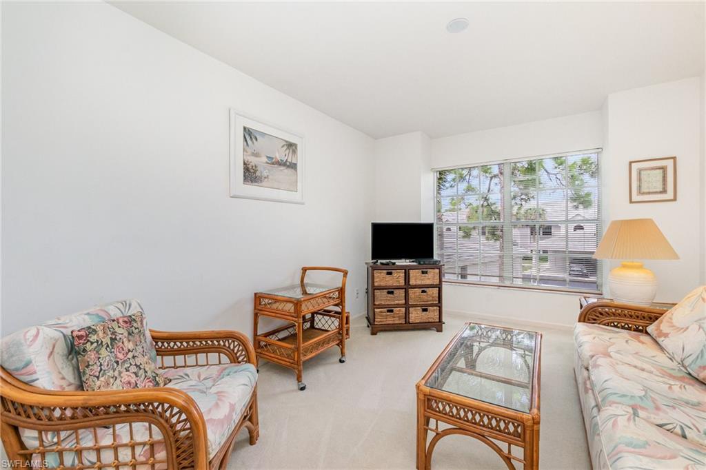 4111 Lake Forest Dr # 523 Property Photo 10