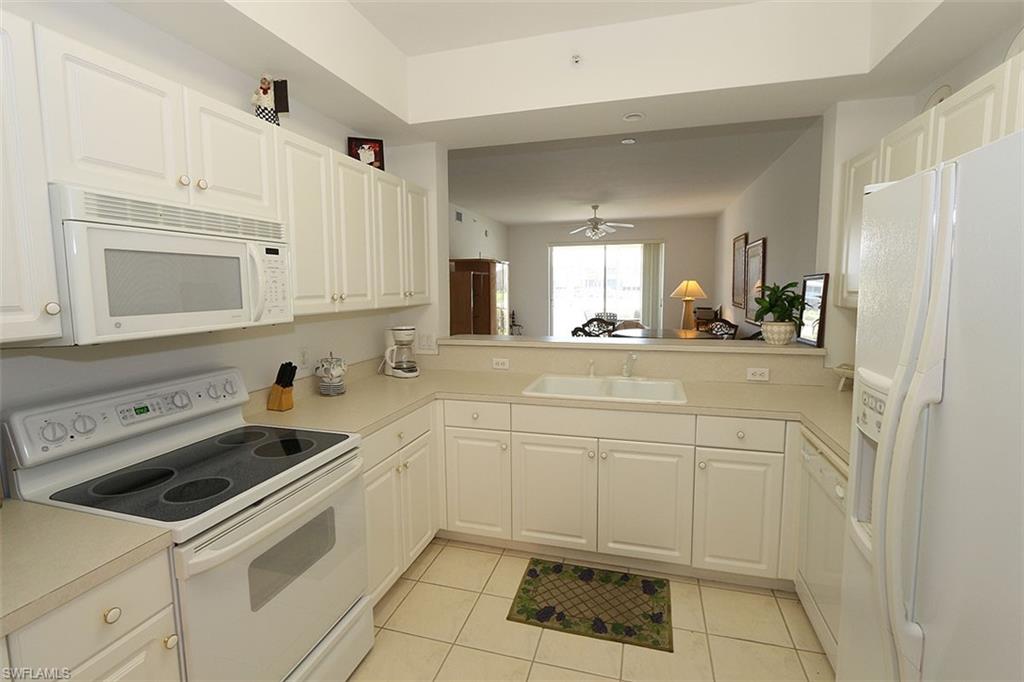 3940 Loblolly Bay Dr 2-104 Property Photo 8