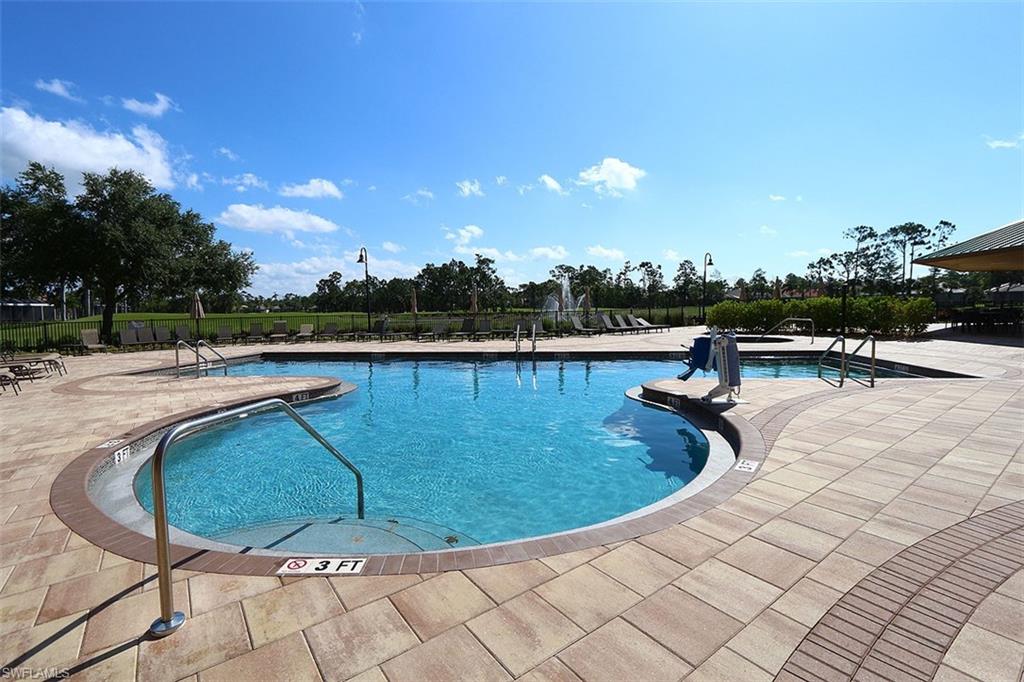3940 Loblolly Bay Dr 2-104 Property Photo 19