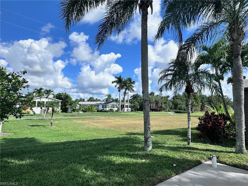 1659 Diamond Lake Cir Property Photo 4