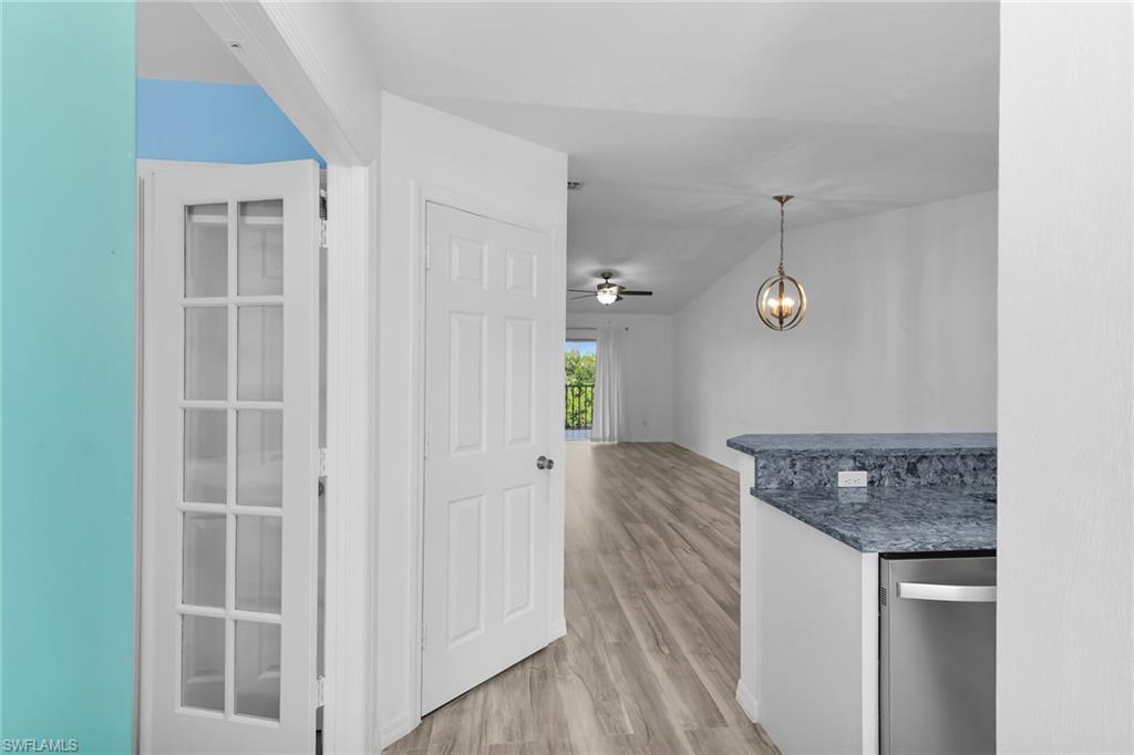 1375 Mainsail Dr 1714 Property Photo 6