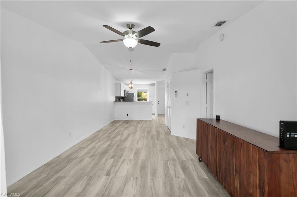 1375 Mainsail Dr 1714 Property Photo 18