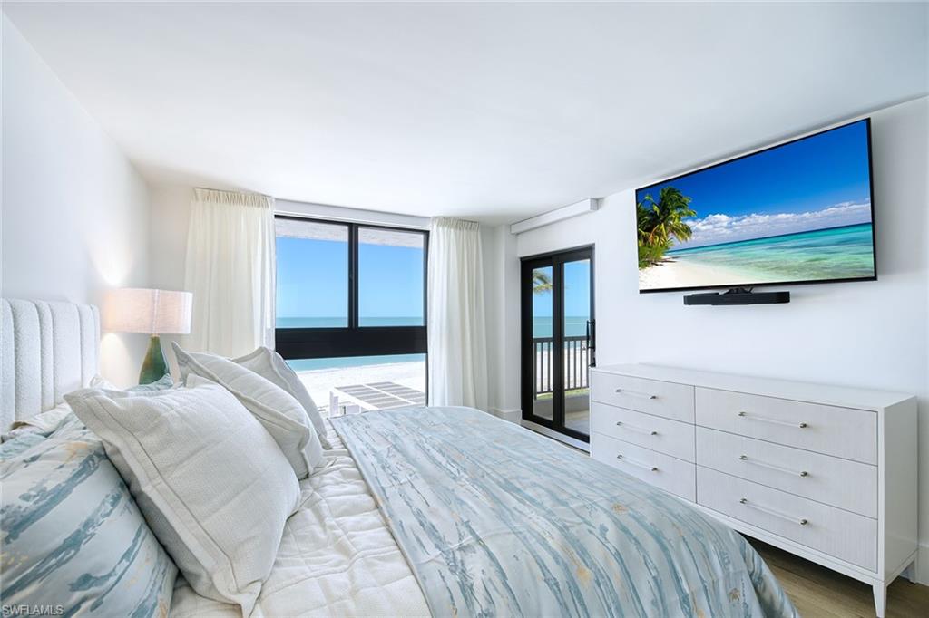 2389 Gulf Shore Blvd N 302 Property Photo 19