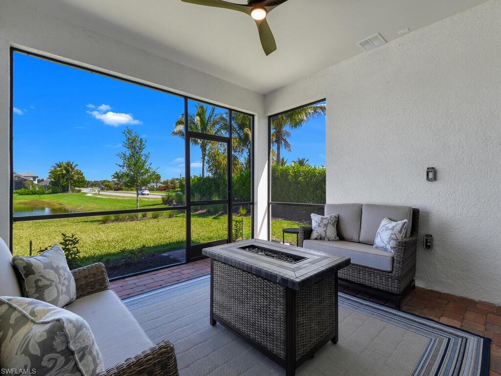 11694 Canal Grande Dr Property Photo 29