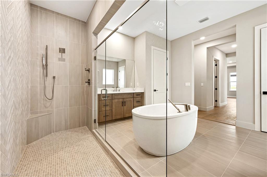 8762 Driftwood Dr Property Photo 18