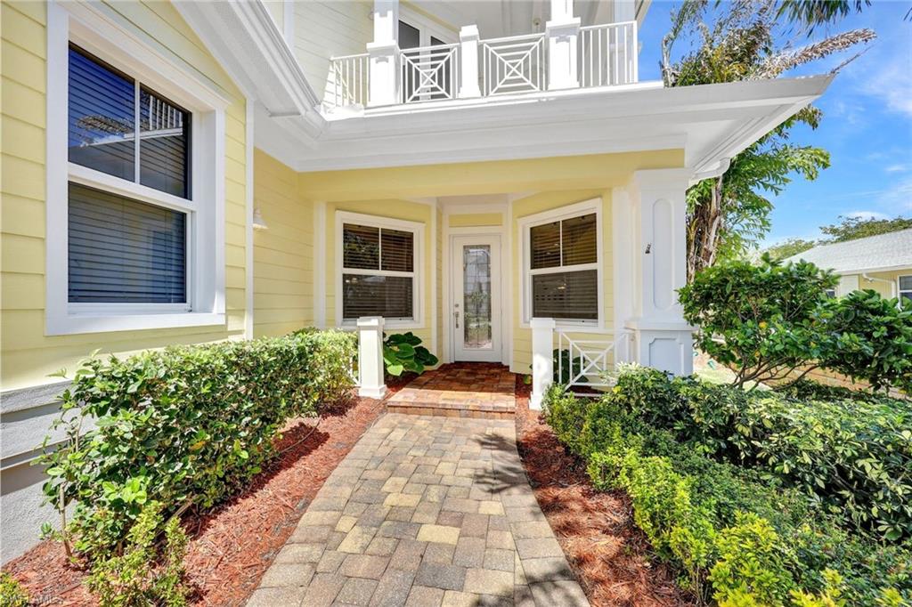 699 Fairway Ter Property Photo 5