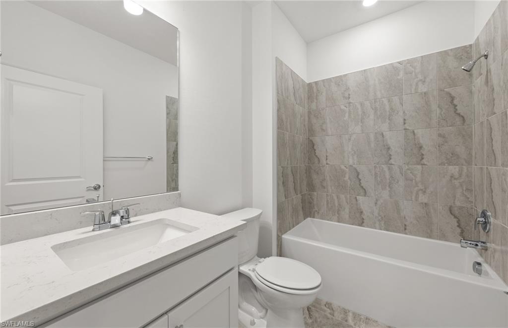 3922 Hampton Cir Property Photo 11