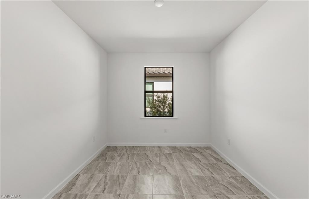 3922 Hampton Cir Property Photo 14