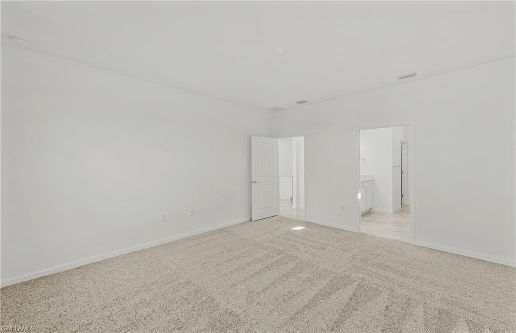 3922 Hampton Cir Property Photo 27