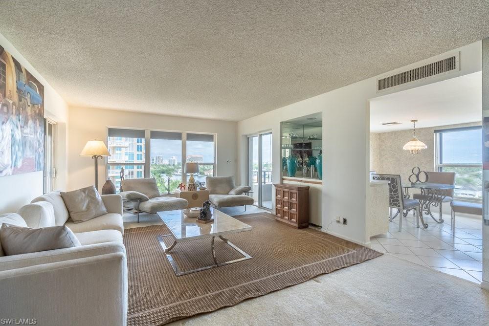 4451 Gulf Shore Blvd N # 1005 Property Photo 6