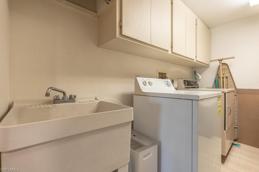 4451 Gulf Shore Blvd N # 1005 Property Photo 28
