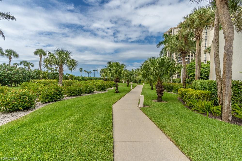 4451 Gulf Shore Blvd N # 1005 Property Photo 41