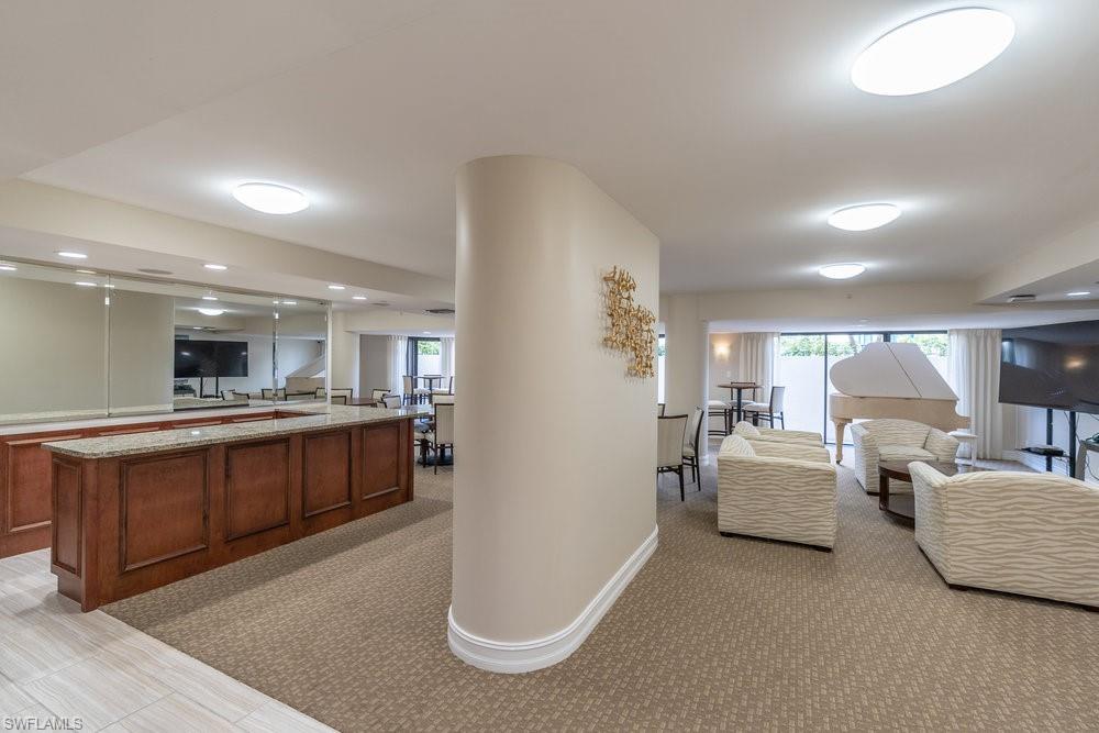 4451 Gulf Shore Blvd N # 1005 Property Photo 45
