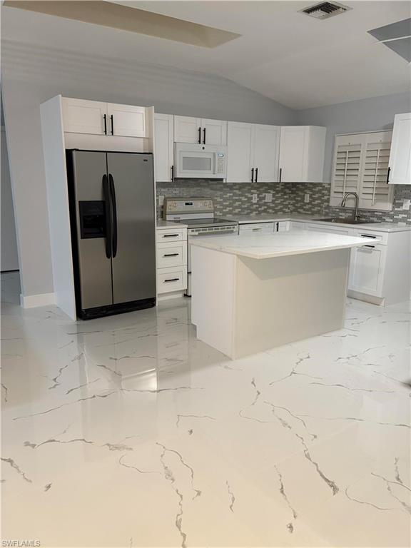 225077316 Property Photo 7