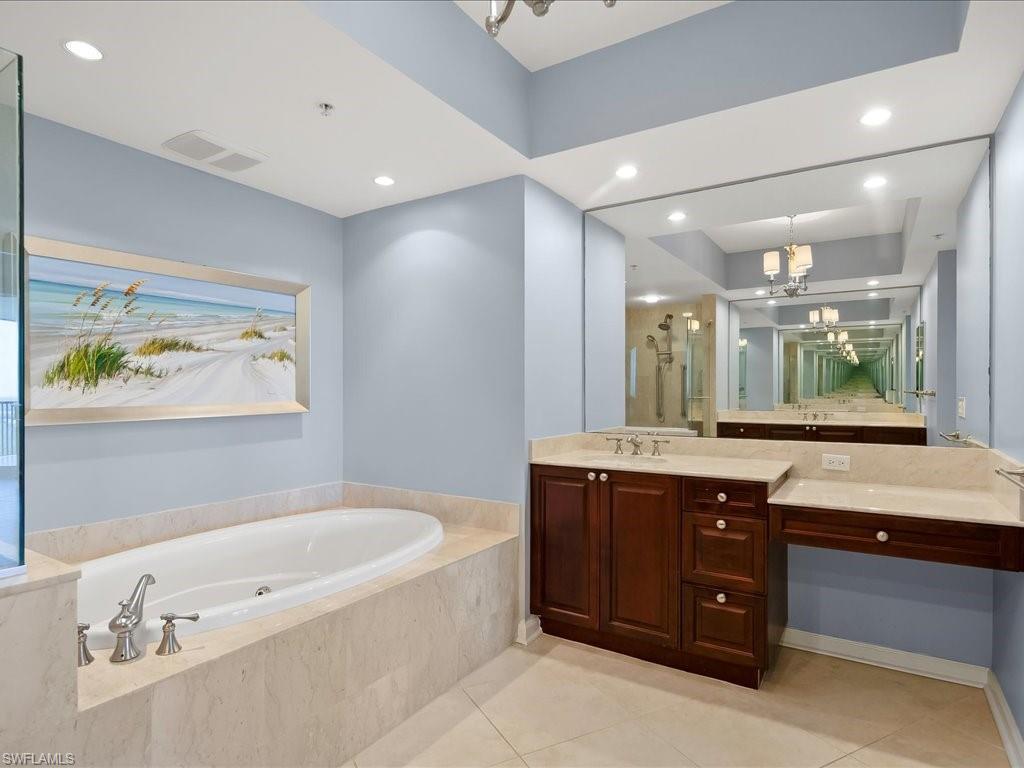 1050 Borghese Ln 1804 Property Photo 16