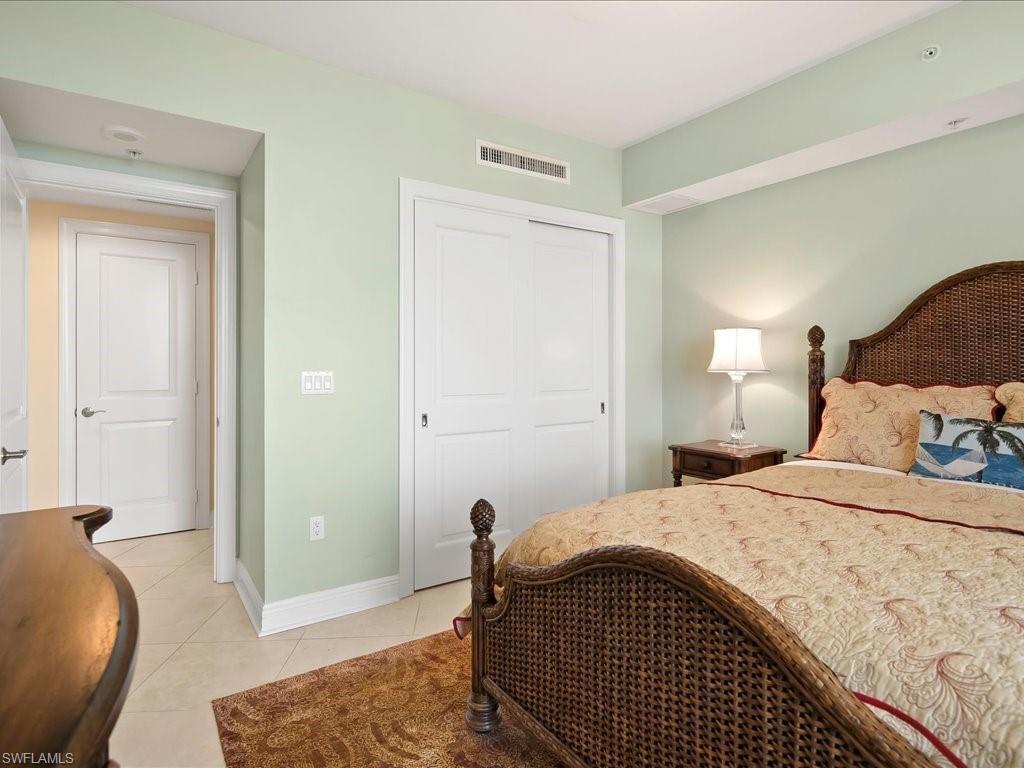 1050 Borghese Ln 1804 Property Photo 18