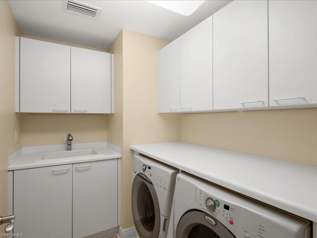 1050 Borghese Ln 1804 Property Photo 23