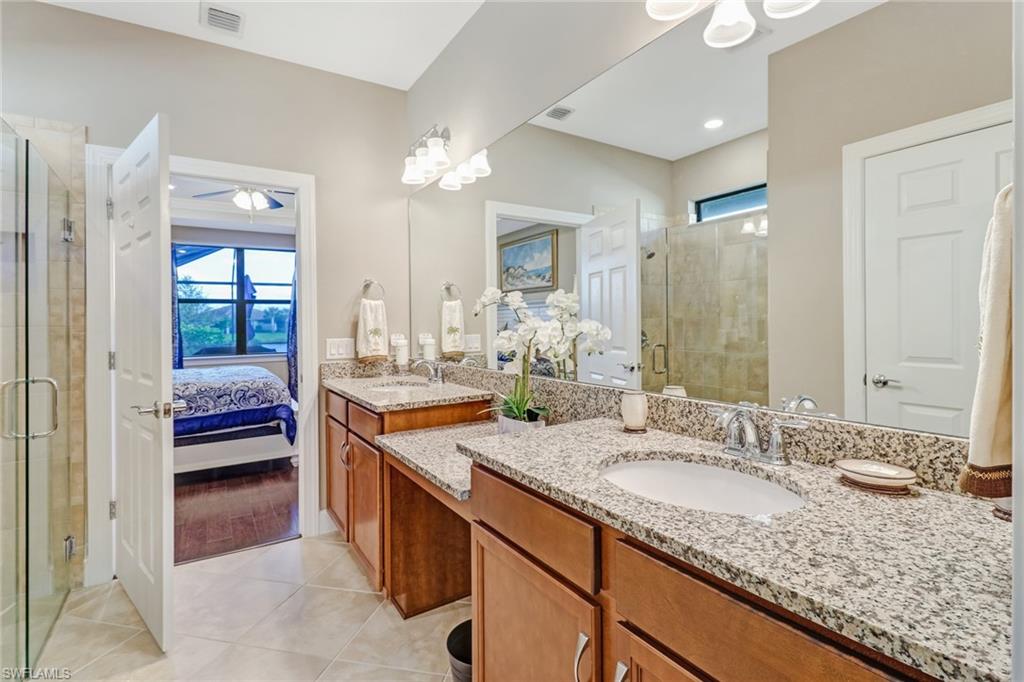 7567 Winding Cypress Dr Property Photo 12