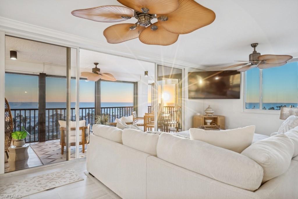 4753 Estero Blvd 804 Property Photo 1