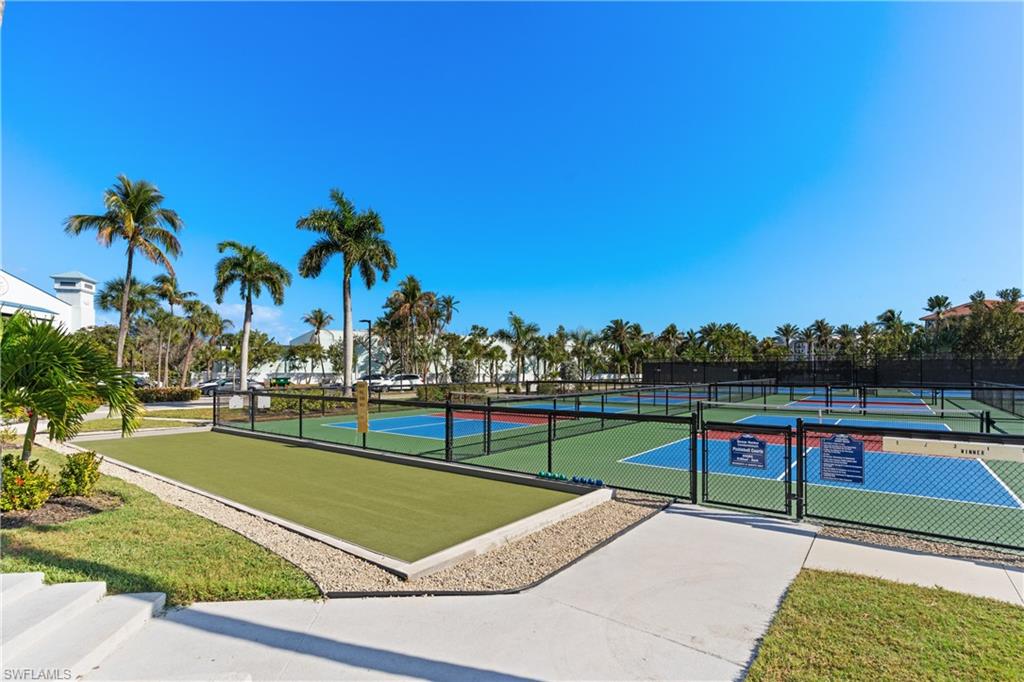 4753 Estero Blvd 804 Property Photo 25