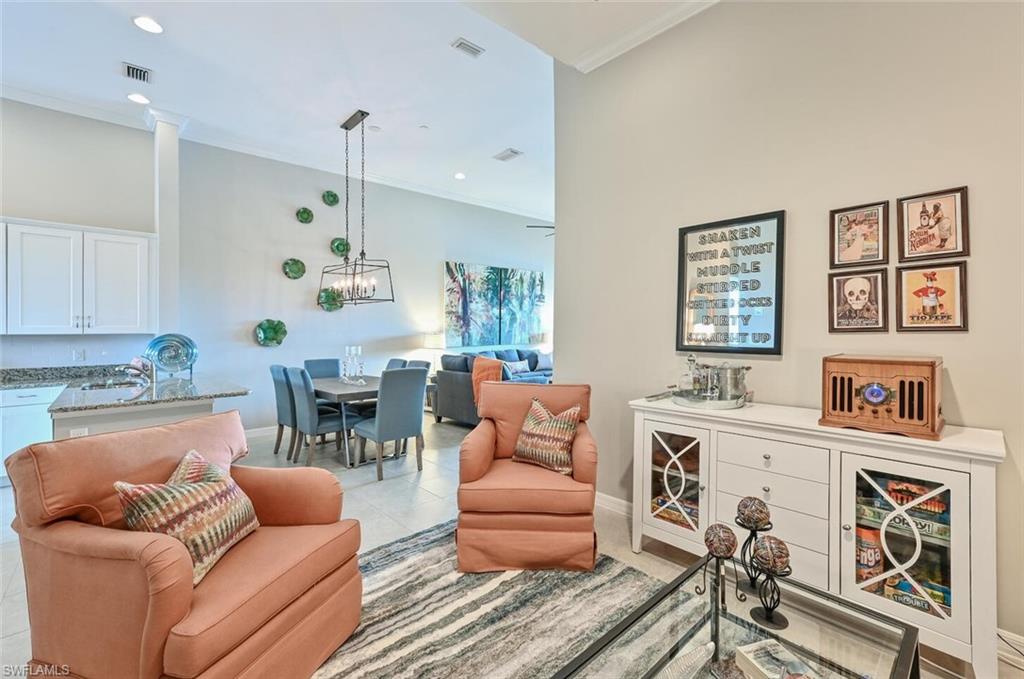 9389 Pocida Ct 202 Property Photo 6