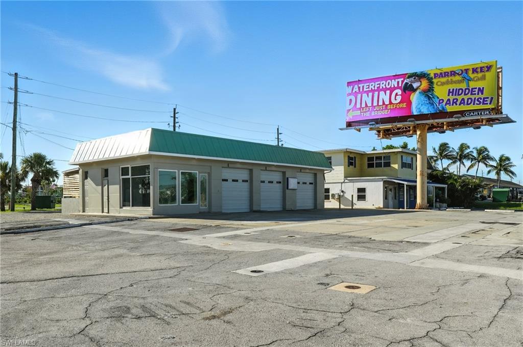 19003 San Carlos Blvd Property Photo 3