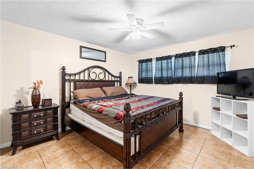 3042 Mango St Property Photo 17