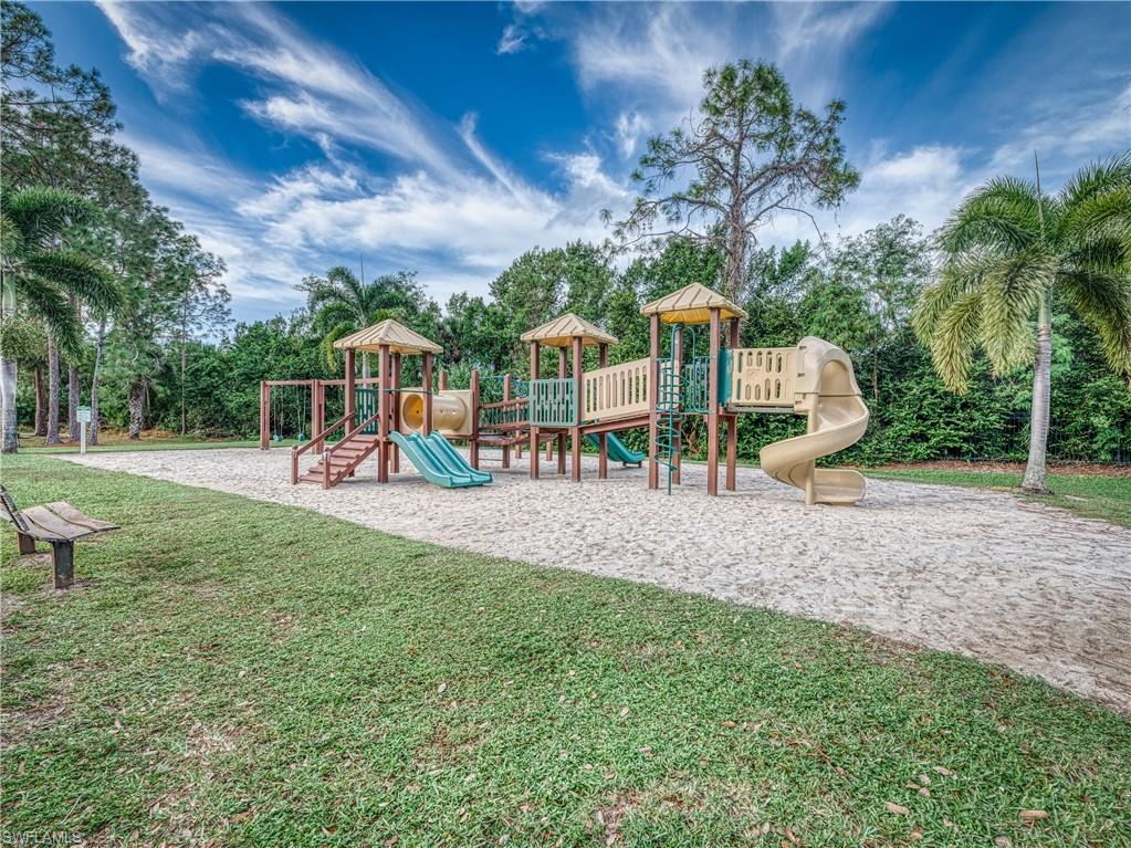 8290 Ibis Club Ln 902 Property Photo 35