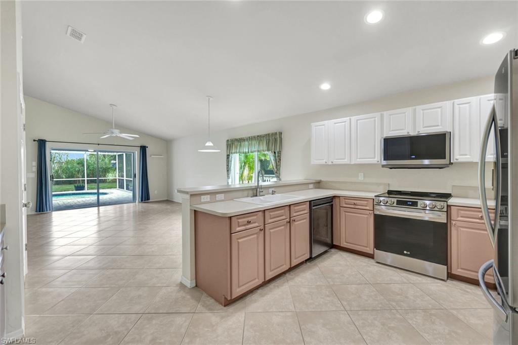 15645 Beachcomber Ave Property Photo 15