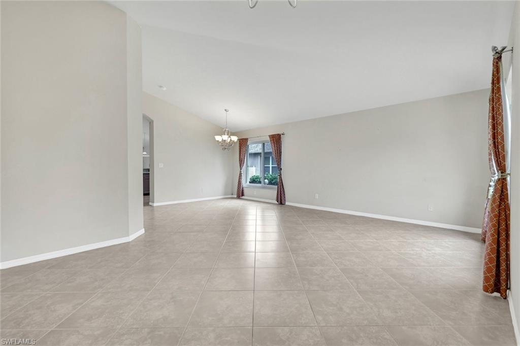 15645 Beachcomber Ave Property Photo 22