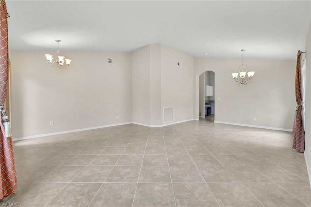 15645 Beachcomber Ave Property Photo 24