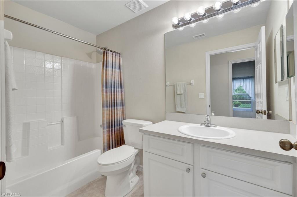 15645 Beachcomber Ave Property Photo 26