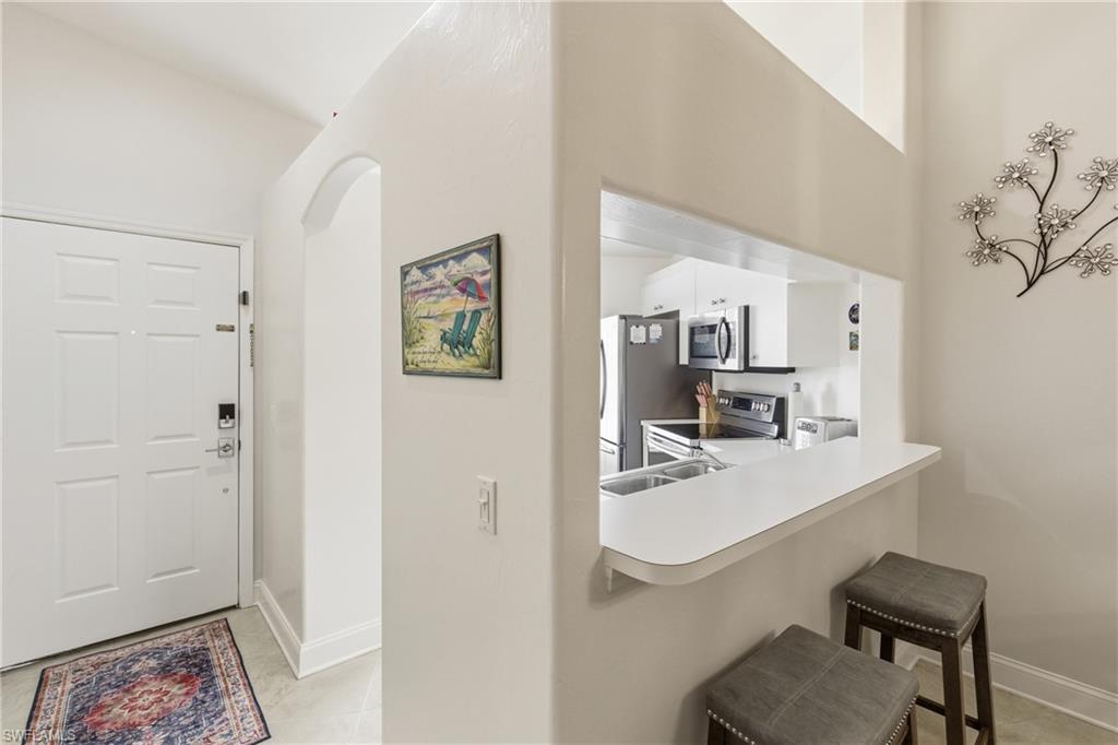 1295 Sweetwater Cv 8203 Property Photo 4