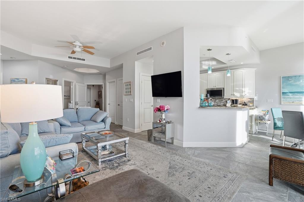 4182 Bay Beach Ln 7112 Property Photo 12