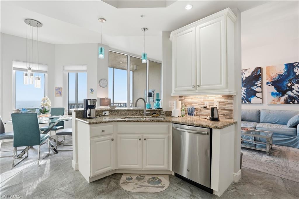 4182 Bay Beach Ln 7112 Property Photo 15