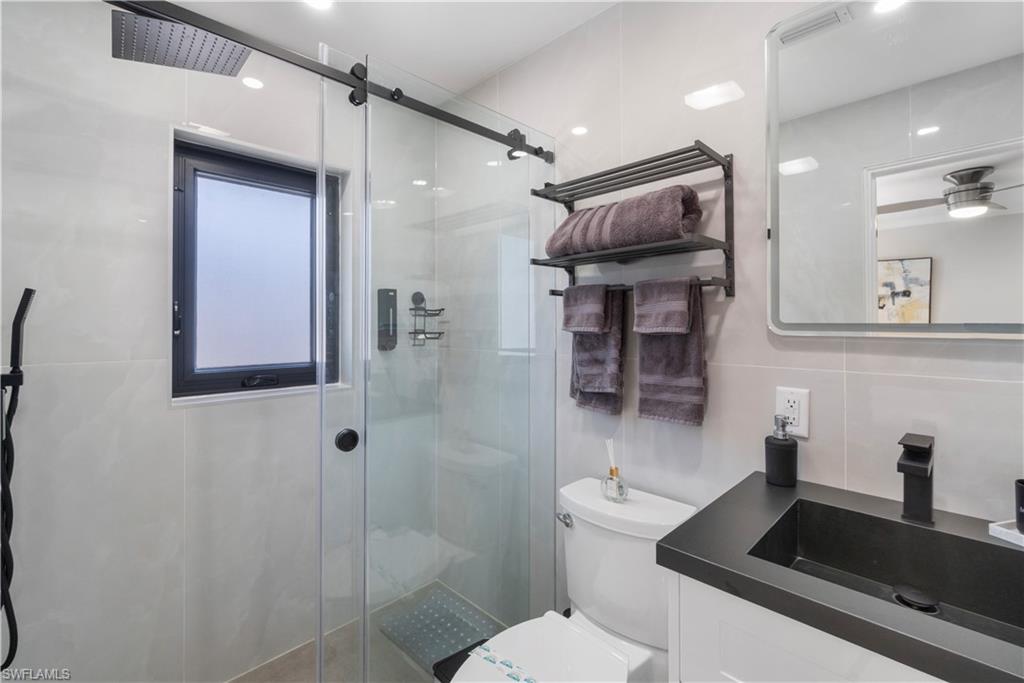 659 108th Ave N Property Photo 20