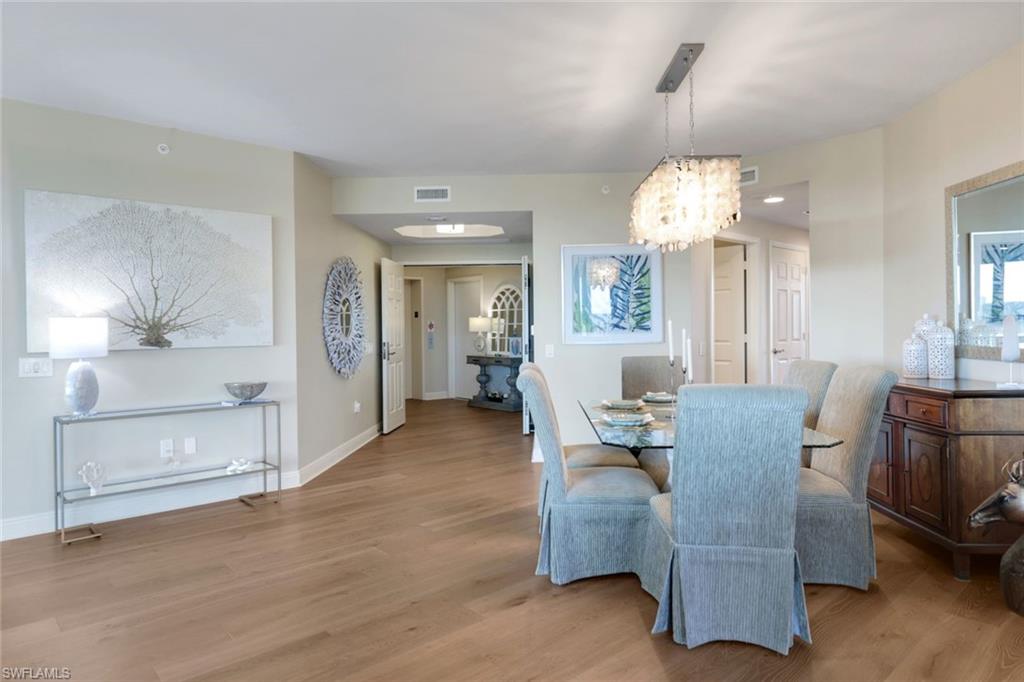 455 Cove Tower Dr 801 Property Photo 6