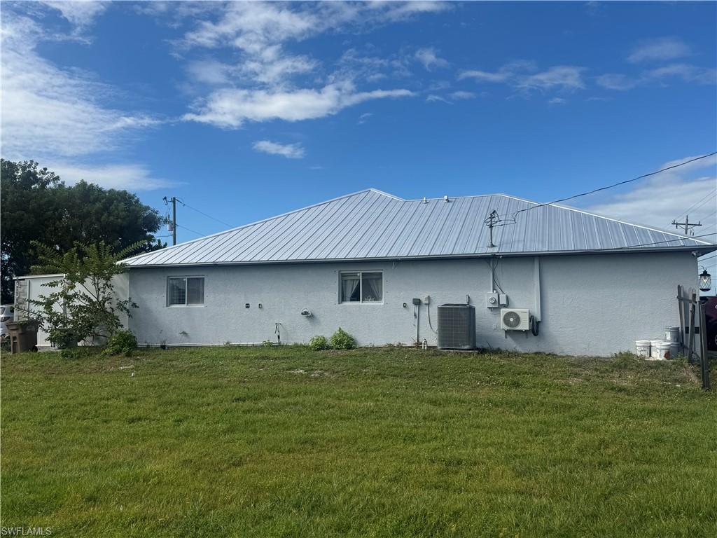 1818 Embers Pkwy W Property Photo 2