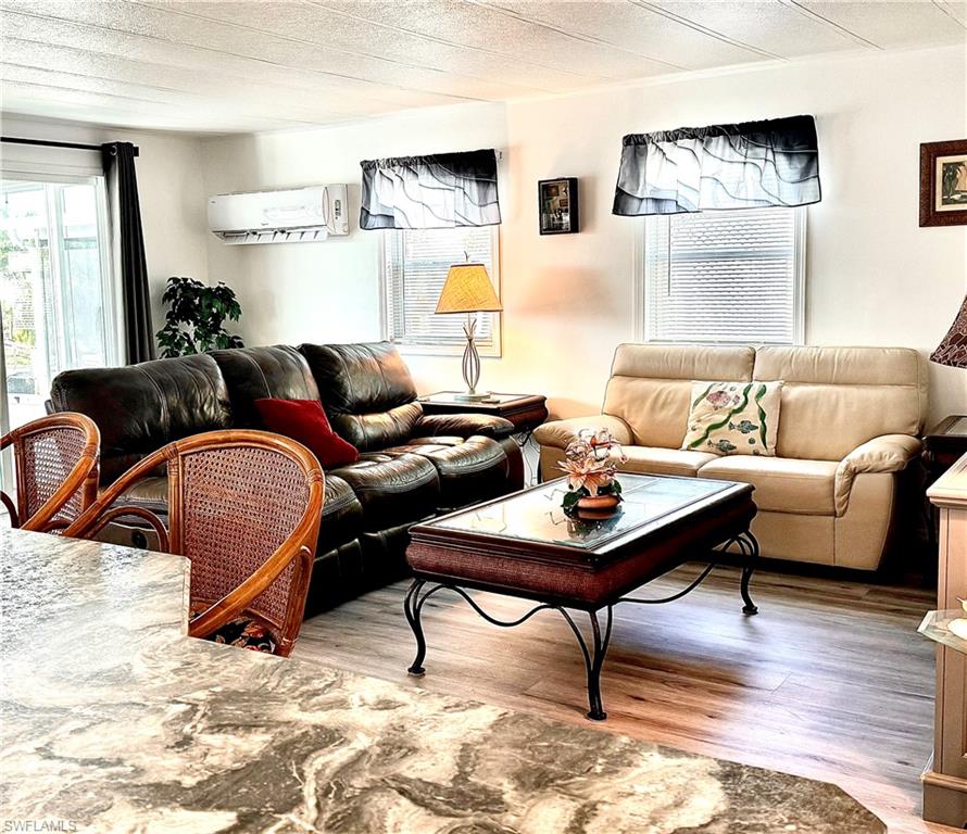 4693 Leilani Ln Property Photo 12