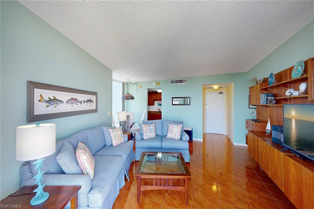 58 Collier Blvd 1812 Property Photo 5